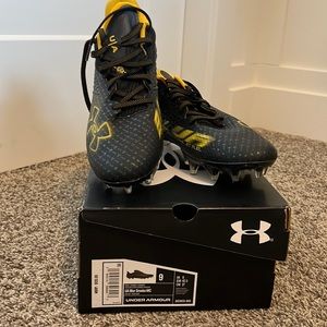 Under Armour Blur Smoke MC football cleats